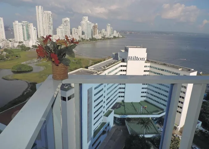 Apt Con Hermosa Vista Al Mar En El Laguito Piso 19